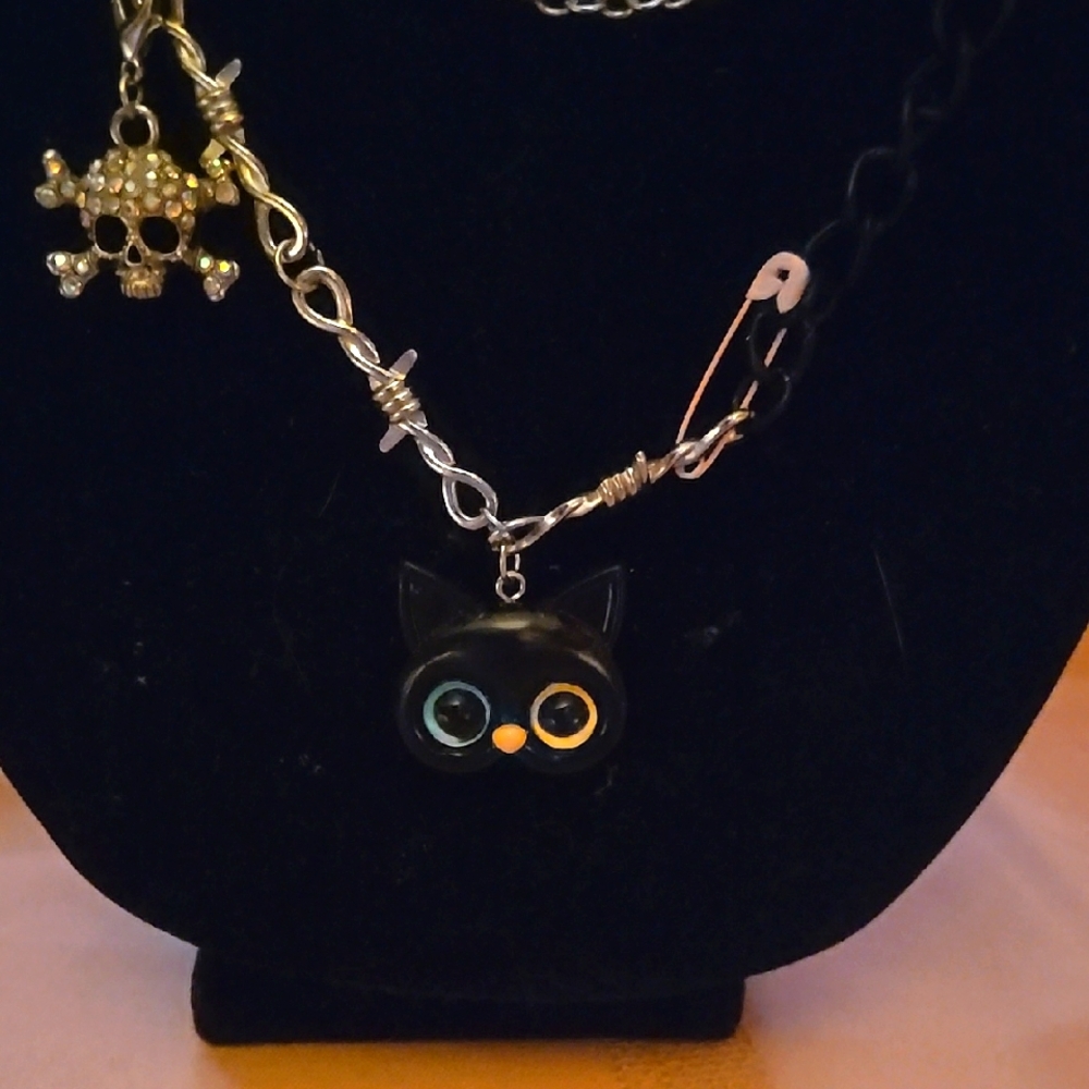 Charming Black Cat Multi-Layer Necklace with Silver Accents
